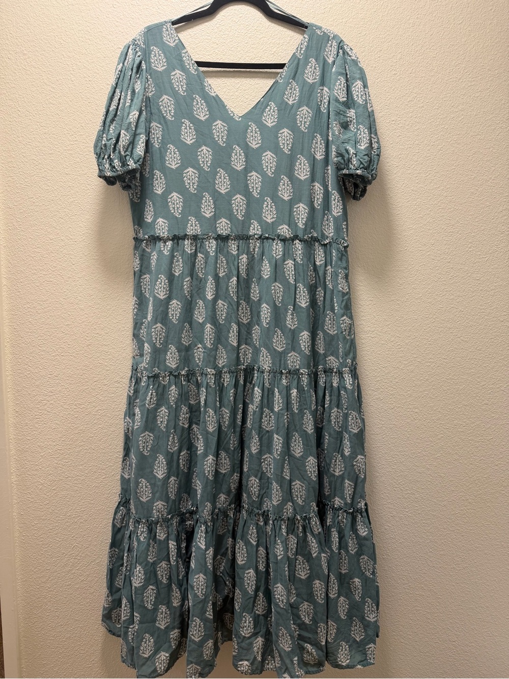 Lucky Brand Boho Tiered V-Neck Maxi Dress in Dusty Teal with White Print